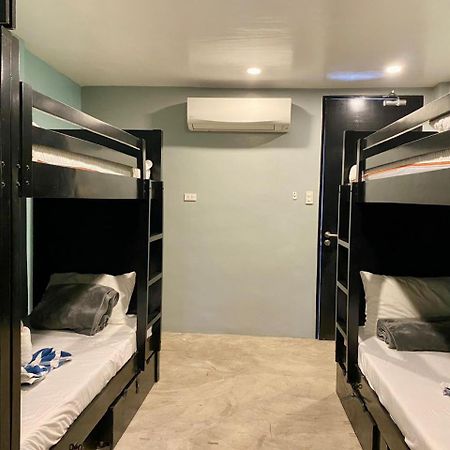 Hotel Siargao Bed And Brewery à General Luna  Extérieur photo