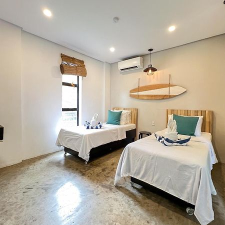 Hotel Siargao Bed And Brewery à General Luna  Extérieur photo