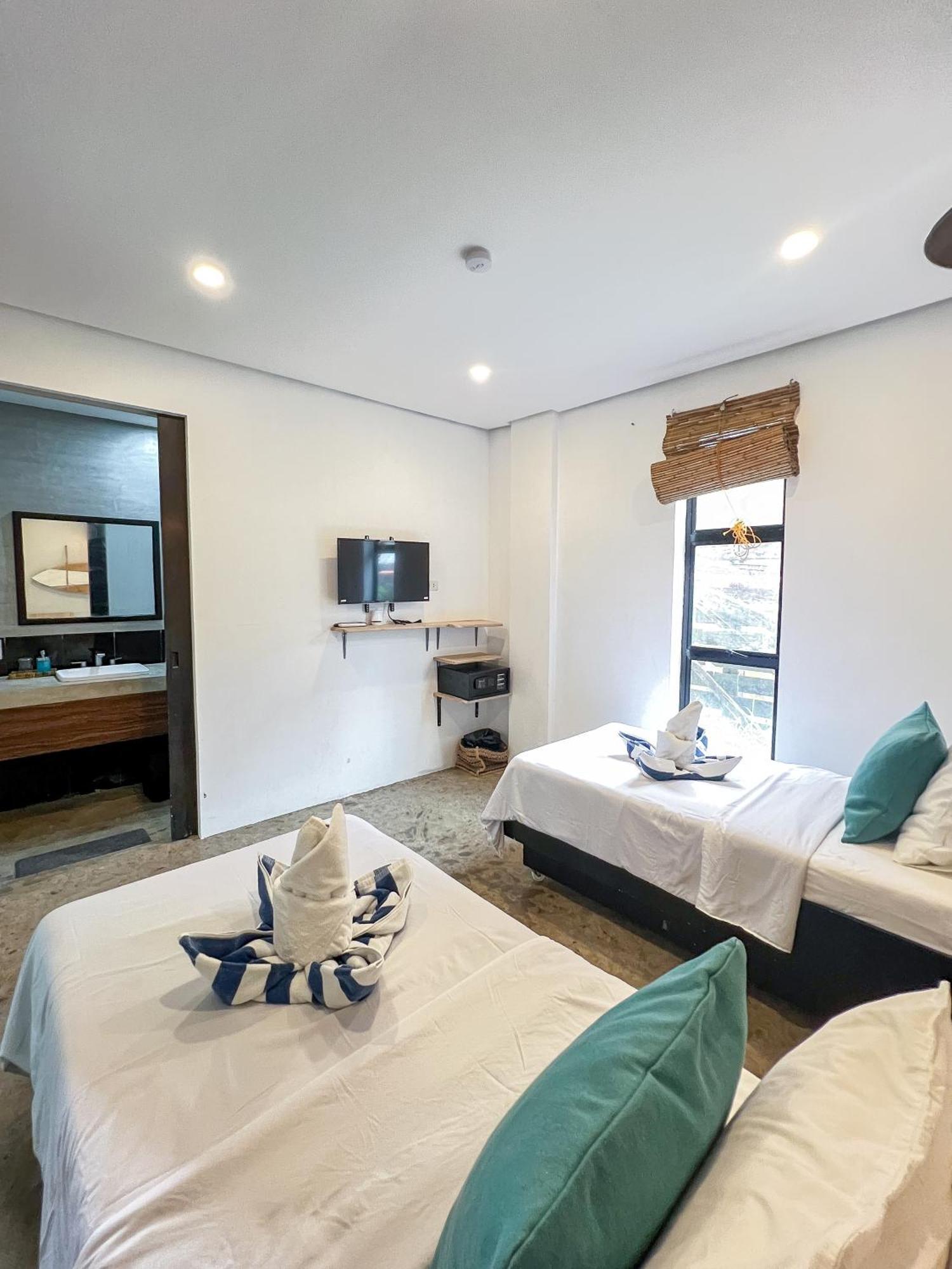 Hotel Siargao Bed And Brewery à General Luna  Extérieur photo