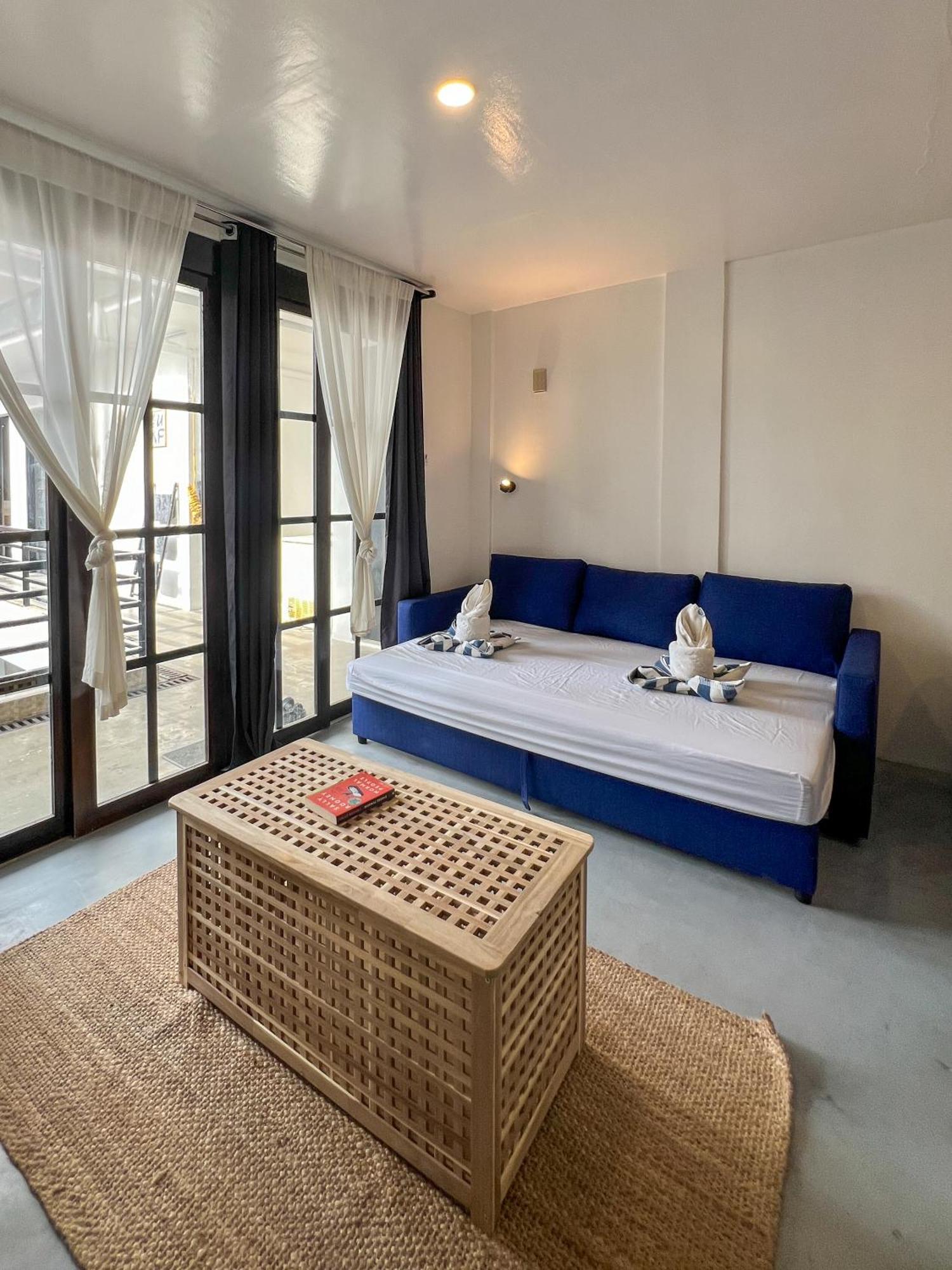 Hotel Siargao Bed And Brewery à General Luna  Extérieur photo